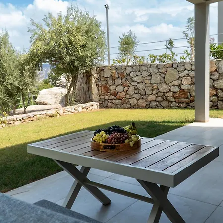 Z-villas Hotel *